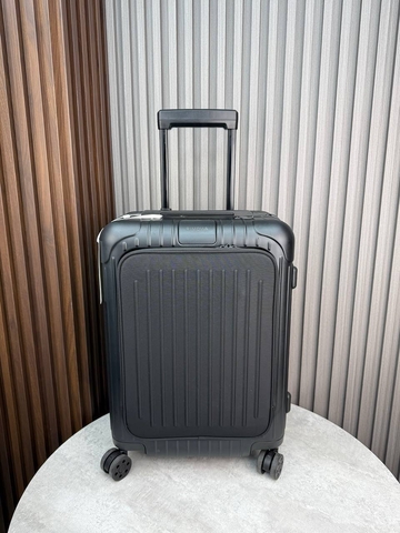 Rimowa Essential sleeve cabin чемодан артикул 311545CQ в интернет-магазине «GLOBESTYLE»