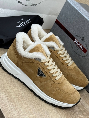 Prada кроссовки артикул 308392AR в интернет-магазине «GLOBESTYLE»