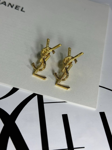 Yves Saint Laurent серьги артикул 540285KN в интернет-магазине «GLOBESTYLE»