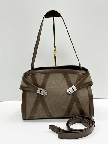 Salvatore Ferragamo сумка артикул 820396BL в интернет-магазине «GLOBESTYLE»