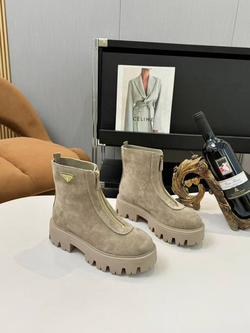 Prada ботинки артикул 576085HJ в интернет-магазине «GLOBESTYLE»
