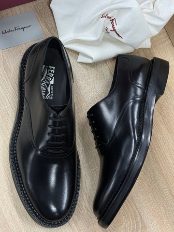 Salvatore Ferragamo ботинки артикул 882343AY в интернет-магазине «GLOBESTYLE»