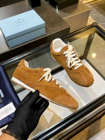 Prada кроссовки артикул 823967CX в интернет-магазине «GLOBESTYLE»