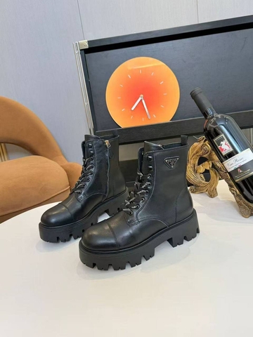 Prada ботинки артикул 529755SL в интернет-магазине «GLOBESTYLE»
