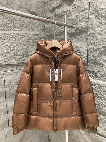 Max Mara пуховик 151169FJ в GLOBESTYLE