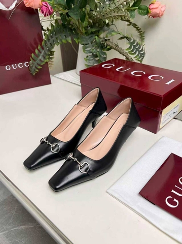 Gucci туфли артикул 524244LQ в интернет-магазине «GLOBESTYLE»