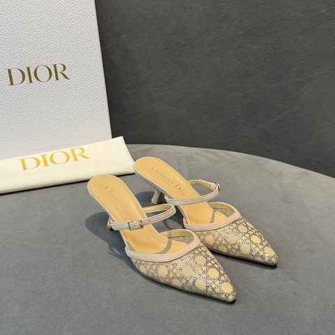 Dior Capture мюли артикул 825011PP в интернет-магазине «GLOBESTYLE»