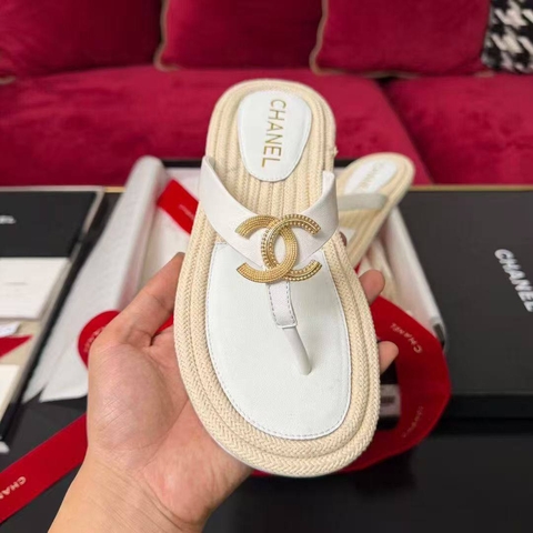 Chanel шлепанцы женские натуральная кожа летние белые премиум 240099JE