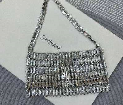 Yves Saint Laurent minaudière сумка женские кристаллы серебристые премиум 583294TC