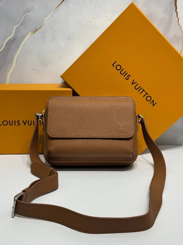 Louis Vuitton сумка артикул 434374XD в интернет-магазине «GLOBESTYLE»