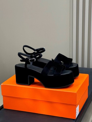 Hermes Jam 30 босоножки артикул 282022OA в интернет-магазине «GLOBESTYLE»