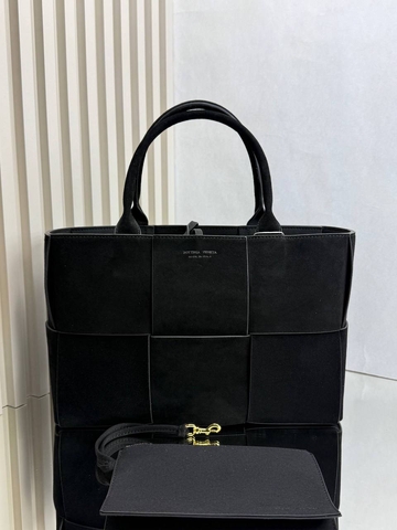 Bottega Veneta сумка 897829RA в GLOBESTYLE