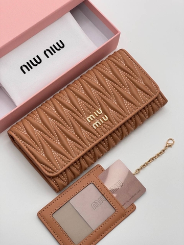 Miu Miu кошелек 100967OL в GLOBESTYLE