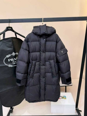 Prada пуховик 139564GX в GLOBESTYLE
