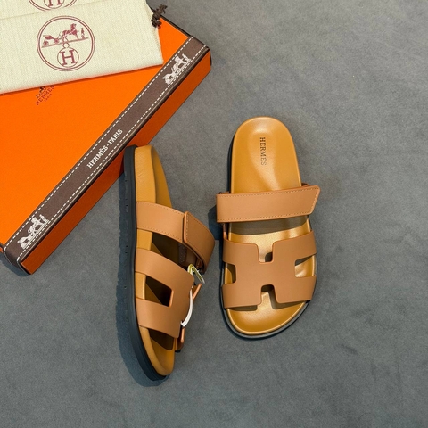 Hermes Chypre sandal шлепанцы артикул 285884YG в интернет-магазине «GLOBESTYLE»