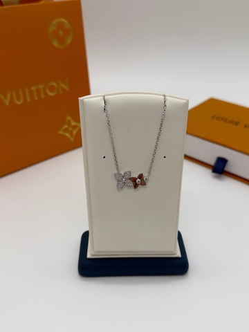 Louis Vuitton кулон артикул 867265PP в интернет-магазине «GLOBESTYLE»