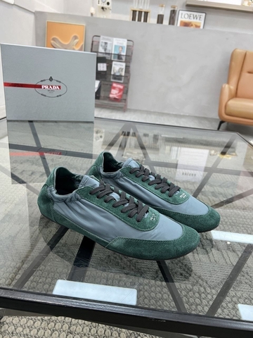 Prada кроссовки артикул 980081JU в интернет-магазине «GLOBESTYLE»