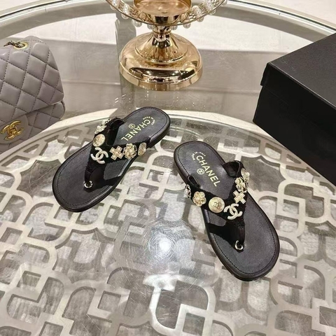 Chanel шлепанцы артикул 269704BT в интернет-магазине «GLOBESTYLE»