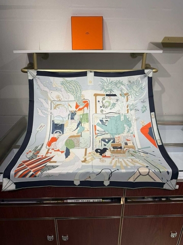 Hermes платок артикул 699681YR в интернет-магазине «GLOBESTYLE»