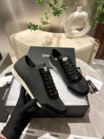 Chanel кроссовки артикул 883649SI в интернет-магазине «GLOBESTYLE»