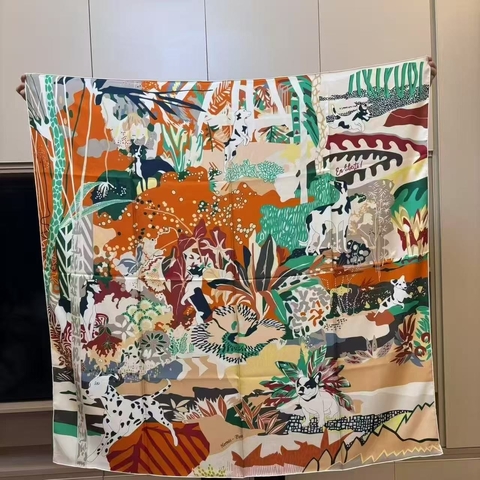 Hermes платок артикул 588384UH в интернет-магазине «GLOBESTYLE»