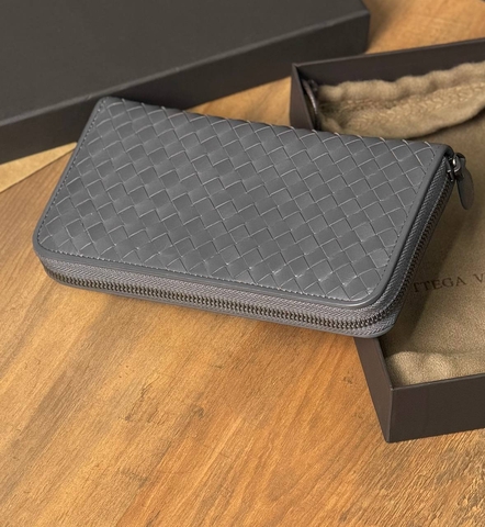 Bottega Veneta кошелек 554070CV в GLOBESTYLE