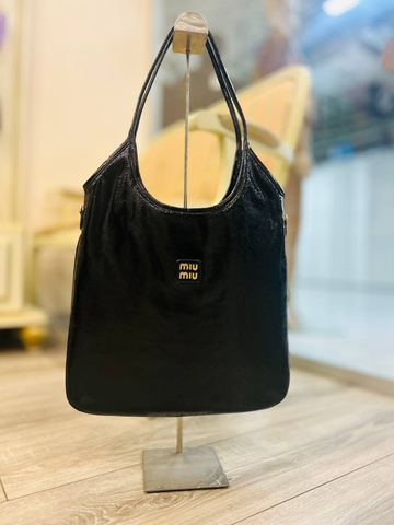 Miu Miu Ivy Tote Napa leather TU сумка 552022OM в GLOBESTYLE