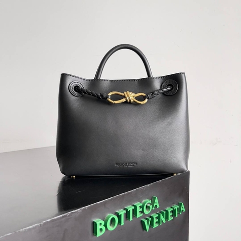 Bottega Veneta Andiamo сумка 235654EH в GLOBESTYLE