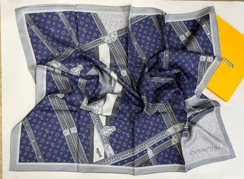 Louis Vuitton платок артикул 462614EH в интернет-магазине «GLOBESTYLE»