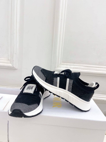 Dior кроссовки артикул 955731UG в интернет-магазине «GLOBESTYLE»