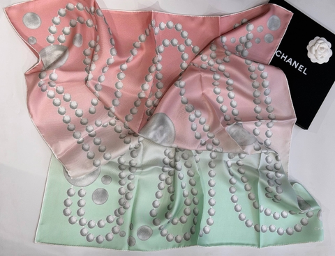 Chanel платок артикул 883826BU в интернет-магазине «GLOBESTYLE»