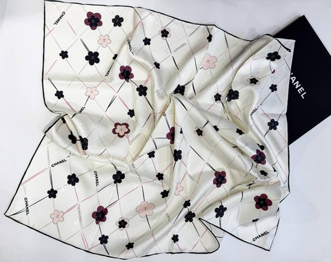 Chanel платок артикул 841909DM в интернет-магазине «GLOBESTYLE»