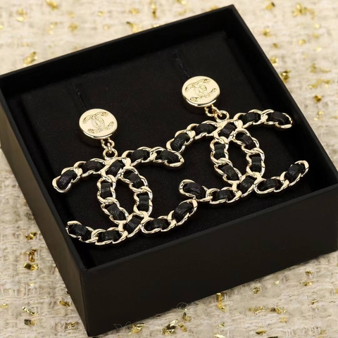 Chanel серьги артикул 123259EQ в интернет-магазине «GLOBESTYLE»