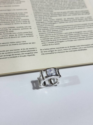 Balenciaga кольцо 859927UI в GLOBESTYLE