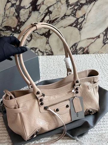 Balenciaga сумка женские натуральная кожа розовые люкс 404394LH
