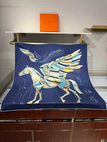 Hermes платок артикул 158708CB в интернет-магазине «GLOBESTYLE»