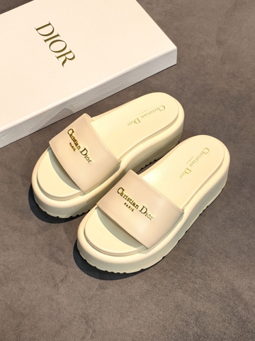 Dior шлепанцы артикул 403864VW в интернет-магазине «GLOBESTYLE»