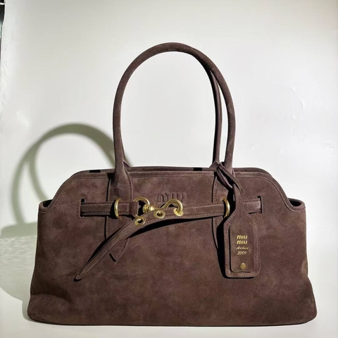 Miu Miu сумки 429651TD в GLOBESTYLE