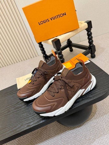 Louis Vuitton кроссовки артикул 266807UI в интернет-магазине «GLOBESTYLE»