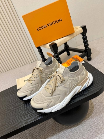 Louis Vuitton кроссовки артикул 740971EK в интернет-магазине «GLOBESTYLE»
