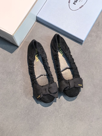 Prada балетки артикул 908541IP в интернет-магазине «GLOBESTYLE»