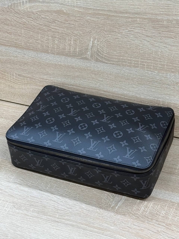 Louis Vuitton косметичка 101731QQ в GLOBESTYLE