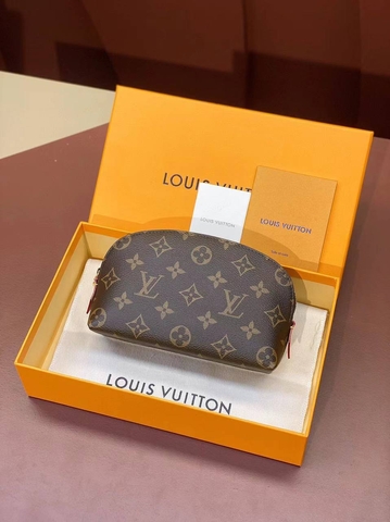 Louis Vuitton косметичка 369360DL в GLOBESTYLE