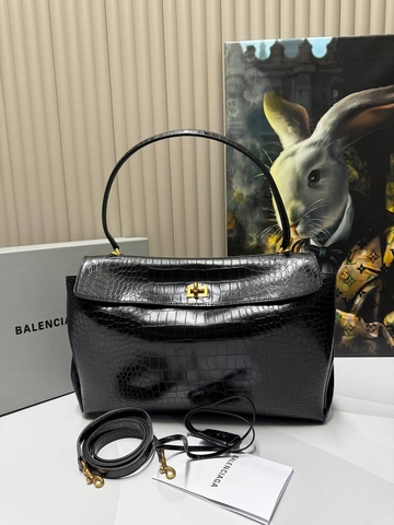 Balenciaga сумка артикул 318260IW в интернет-магазине «GLOBESTYLE»