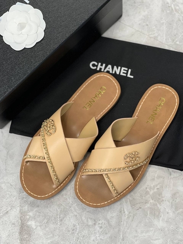 Chanel шлепанцы артикул 102366SG в интернет-магазине «GLOBESTYLE»