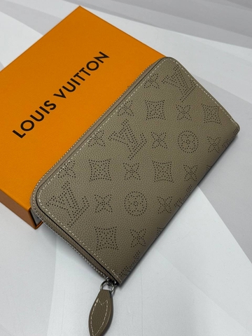 Louis Vuitton кошелек женские 166796JV в GLOBESTYLE