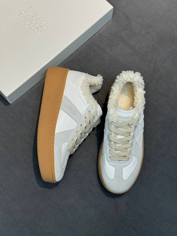 Maison Margiela кроссовки артикул 145108ZI в интернет-магазине «GLOBESTYLE»