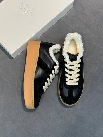 Maison Margiela кроссовки артикул 773524EJ в интернет-магазине «GLOBESTYLE»