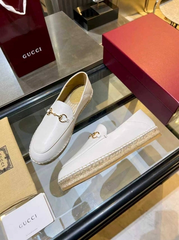 Gucci эспадрильи женские натуральная кожа летние весенние / осенние белые премиум 274507OW