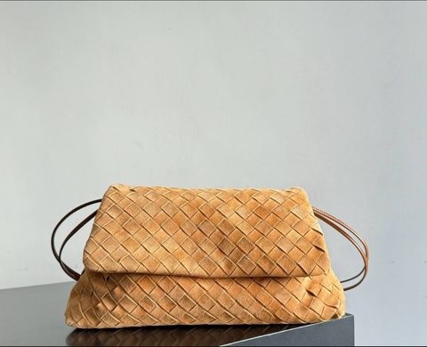 Bottega Veneta сумка артикул 241537PS в интернет-магазине «GLOBESTYLE»